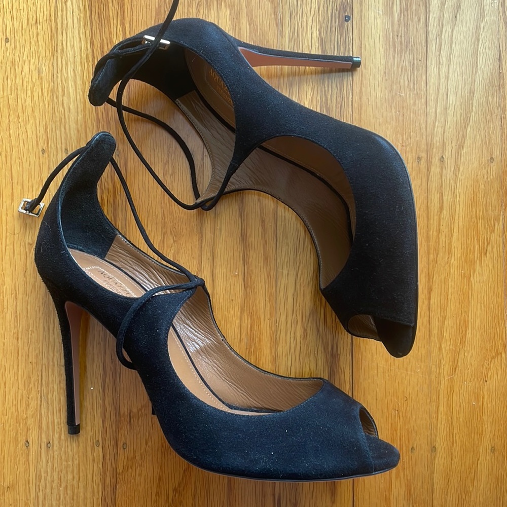 Never been used Aquazzura black heels